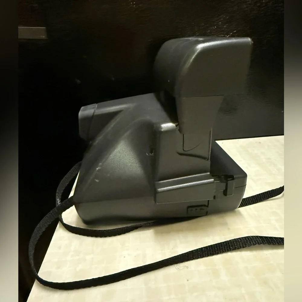 Polaroid OneStep Closeup Camera - Black instant photo Vintage